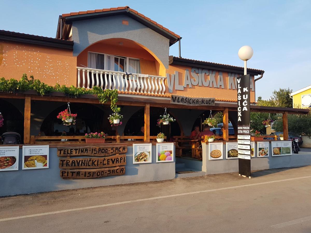 Apartman Kristo Vir Exterior foto